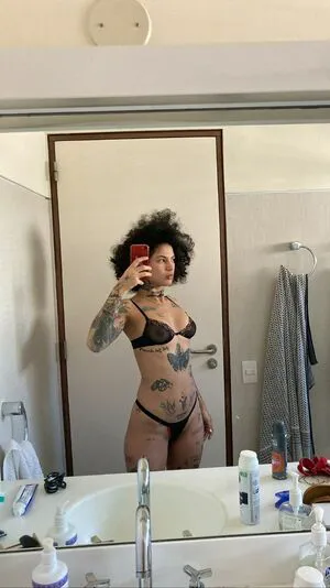 Apropriad4mente OnlyFans Leaked Free Thumbnail Picture - #R0b0fGavC5