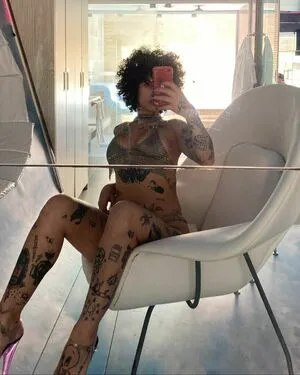 Apropriad4mente OnlyFans Leaked Free Thumbnail Picture - #aHQrHpwhEQ