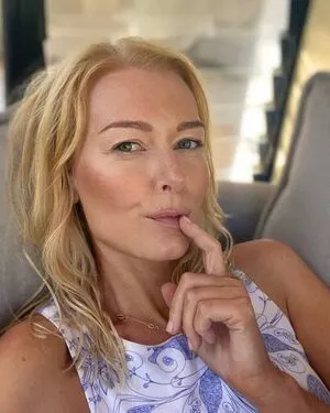 Arabella De Rose OnlyFans Leaked Free Thumbnail Picture - #FSwIgDDZpo