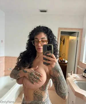 Arabelle Raphael OnlyFans Leaked Free Thumbnail Picture - #BHyPf41lxf