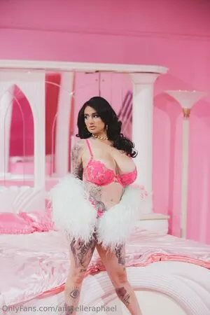 Arabelleraphael OnlyFans Leaked Free Thumbnail Picture - #2EXDIURfLo