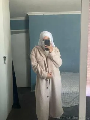 Arabmusclemommy OnlyFans Leaked Free Thumbnail Picture - #ppGBJciAS5