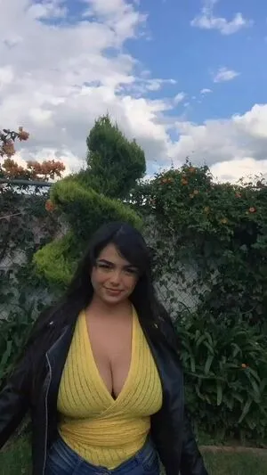 Areeli Ferrer OnlyFans Leaked Free Thumbnail Picture - #MrIYoLeuKA