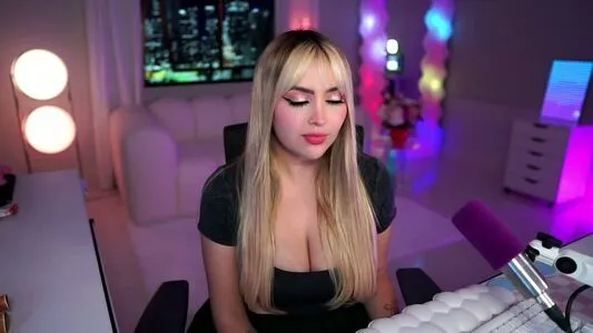 Ari Gameplays OnlyFans Leaked Free Thumbnail Picture - #SBl2xdlbuJ