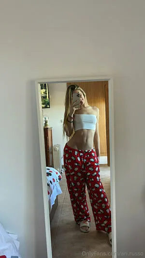 Ari Russo OnlyFans Leaked Free Thumbnail Picture - #i83DTGqwhg