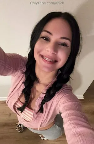 Ari2b OnlyFans Leaked Free Thumbnail Picture - #1X7vjINLMx