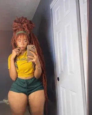 Aria Artizte OnlyFans Leaked Free Thumbnail Picture - #5DL9ppy1ah