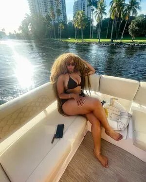 Aria Artizte OnlyFans Leaked Free Thumbnail Picture - #N4LG03trjv