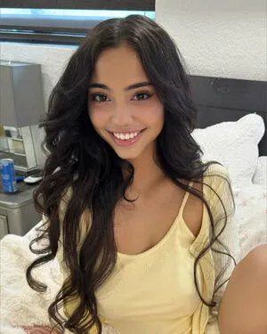 Aria Flores OnlyFans Leaked Free Thumbnail Picture - #XKVBKozOfa