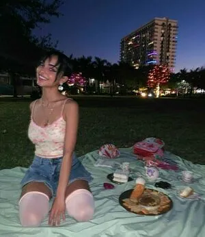 Aria Flores OnlyFans Leaked Free Thumbnail Picture - #eVxg8HZiK2