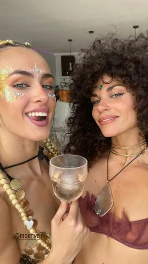 Ariadna Hafez OnlyFans Leaked Free Thumbnail Picture - #8SWdFKW3Cm