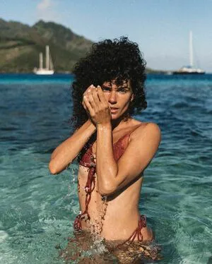 Ariadna Hafez OnlyFans Leaked Free Thumbnail Picture - #Sb8i34V1lG