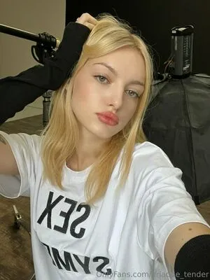 Ariadne Tender OnlyFans Leaked Free Thumbnail Picture - #J3yKpMiyrL