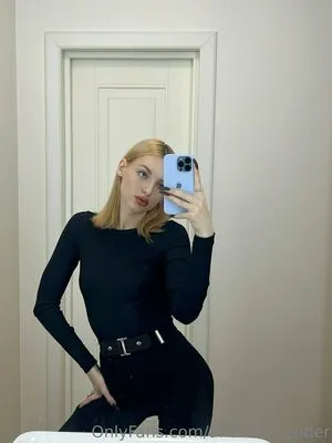 Ariadne Tender OnlyFans Leaked Free Thumbnail Picture - #Q7Zi2L4T2d