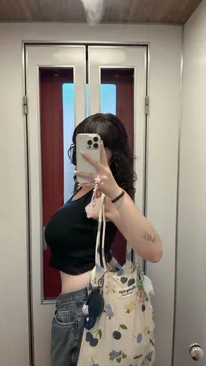 Ariadomenec OnlyFans Leaked Free Thumbnail Picture - #QkxBdIYTNl