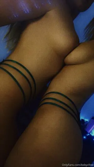 Ariafreee OnlyFans Leaked Free Thumbnail Picture - #MxCESW4Dxj
