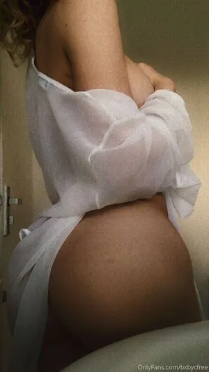 Ariafreee OnlyFans Leaked Free Thumbnail Picture - #Qbb4I4BZrB