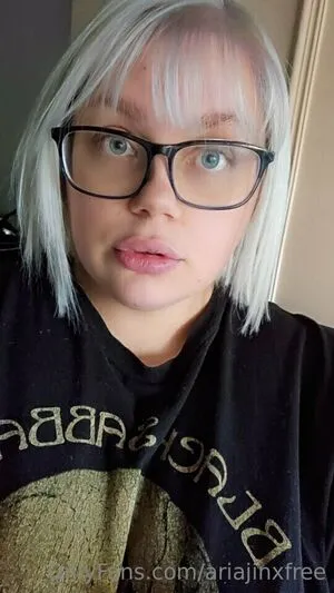 Ariajinxfree OnlyFans Leaked Free Thumbnail Picture - #0nKEZauHD7