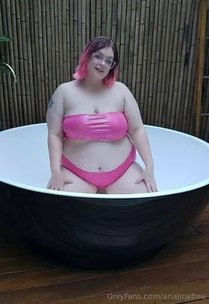 Ariajinxfree OnlyFans Leaked Free Thumbnail Picture - #5oneVIg8rE