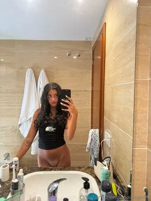Ariakhan00 OnlyFans Leaked Free Thumbnail Picture - #G64TtSJyNy