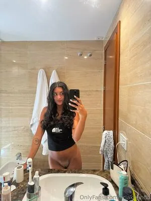 Ariakhan00 OnlyFans Leaked Free Thumbnail Picture - #NfJKfdU205