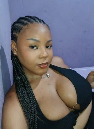 Ariana OnlyFans Leaked Free Thumbnail Picture - #1Xmmppqoi9