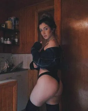 Ariana Linares OnlyFans Leaked Free Thumbnail Picture - #munPWF3yBb