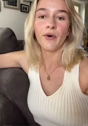 Ariana Mller Vegetario OnlyFans Leaked Free Thumbnail Picture - #vzovl1aViI