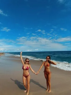 Arianaawhite OnlyFans Leaked Free Thumbnail Picture - #1QDgf2zuuW