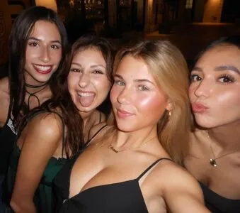 Arianaawhite OnlyFans Leaked Free Thumbnail Picture - #HteuABbIkL