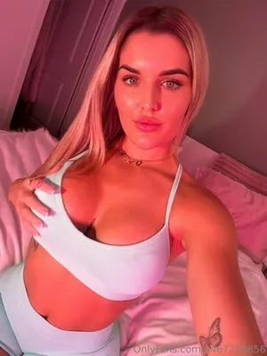 Arianaextra OnlyFans Leaked Free Thumbnail Picture - #IkH6KRBUNi