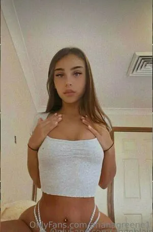 Arianagreene1 OnlyFans Leaked Free Thumbnail Picture - #dv114rGOvo
