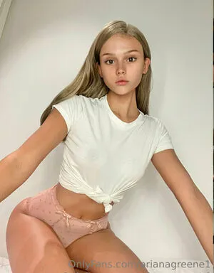 Arianagreene1 OnlyFans Leaked Free Thumbnail Picture - #rcqm0DIRle