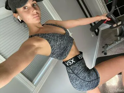 Arianamarie OnlyFans Leaked Free Thumbnail Picture - #7D2z8R5wnl
