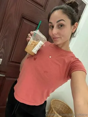 Arianamarie OnlyFans Leaked Free Thumbnail Picture - #y67kibt92W