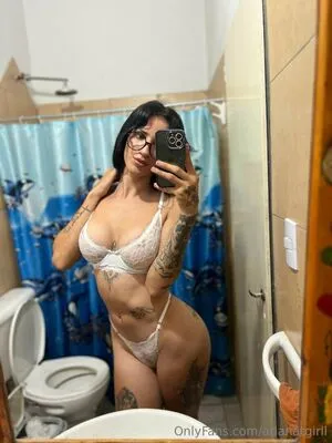 Arianatgirll OnlyFans Leaked Free Thumbnail Picture - #jM1wYFkfba
