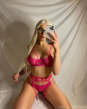 Arianaus OnlyFans Leaked Free Thumbnail Picture - #s8j6IMu2E1