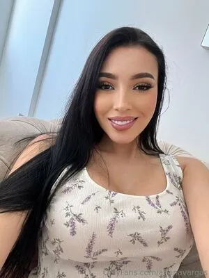 Arianavargas OnlyFans Leaked Free Thumbnail Picture - #meefZloisa