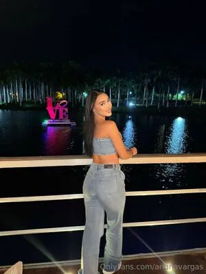 Arianavargas OnlyFans Leaked Free Thumbnail Picture - #soayJ0s3Lb