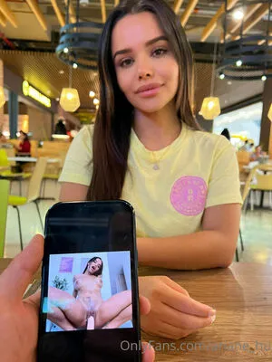 Ariane Hu OnlyFans Leaked Free Thumbnail Picture - #FMAYfhfmJi