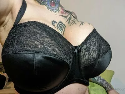 Ariane Saint Amour OnlyFans Leaked Free Thumbnail Picture - #fAzhUOe3Lc