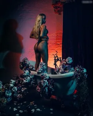 Ariane Schmidt OnlyFans Leaked Free Thumbnail Picture - #yEKtUnnScK