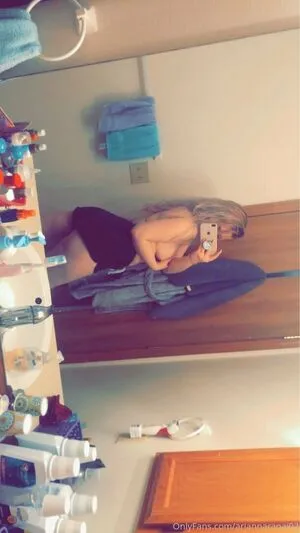 Ariannaranai02 OnlyFans Leaked Free Thumbnail Picture - #b837GUi6y4