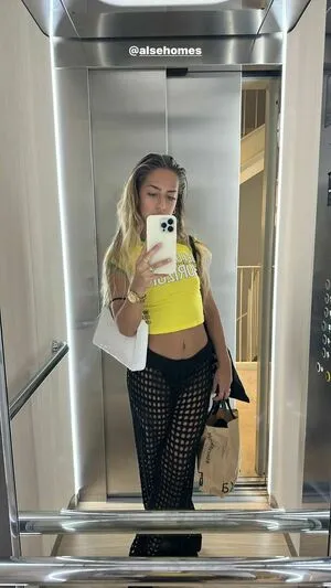 Ariannmusic OnlyFans Leaked Free Thumbnail Picture - #DYij1hPSqO