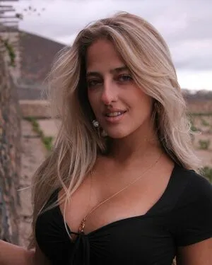 Ariannmusic OnlyFans Leaked Free Thumbnail Picture - #EnleFkFuaY