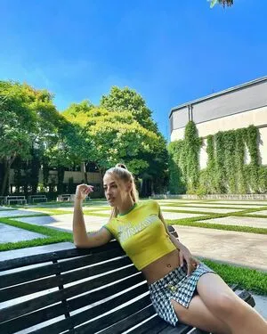 Ariannmusic OnlyFans Leaked Free Thumbnail Picture - #R1CHhYsHGu