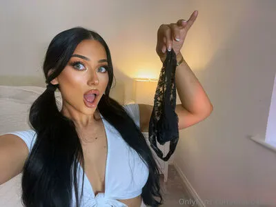 Ariarosevip OnlyFans Leaked Free Thumbnail Picture - #1N7KogfZUm