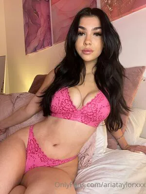 Ariataylorxxx OnlyFans Leaked Free Thumbnail Picture - #OM2OMQVa9v
