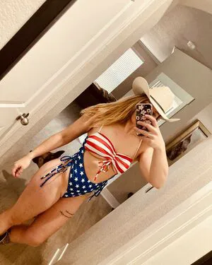 Ariawake Xoxo OnlyFans Leaked Free Thumbnail Picture - #BlXRwbEG4C