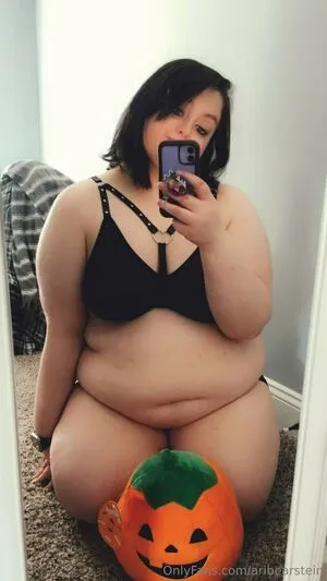 Aribearstein OnlyFans Leaked Free Thumbnail Picture - #8r05hryLM9